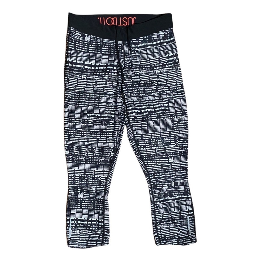 Nike Dri Fit Relay Printed Cropped Activewear Leggings